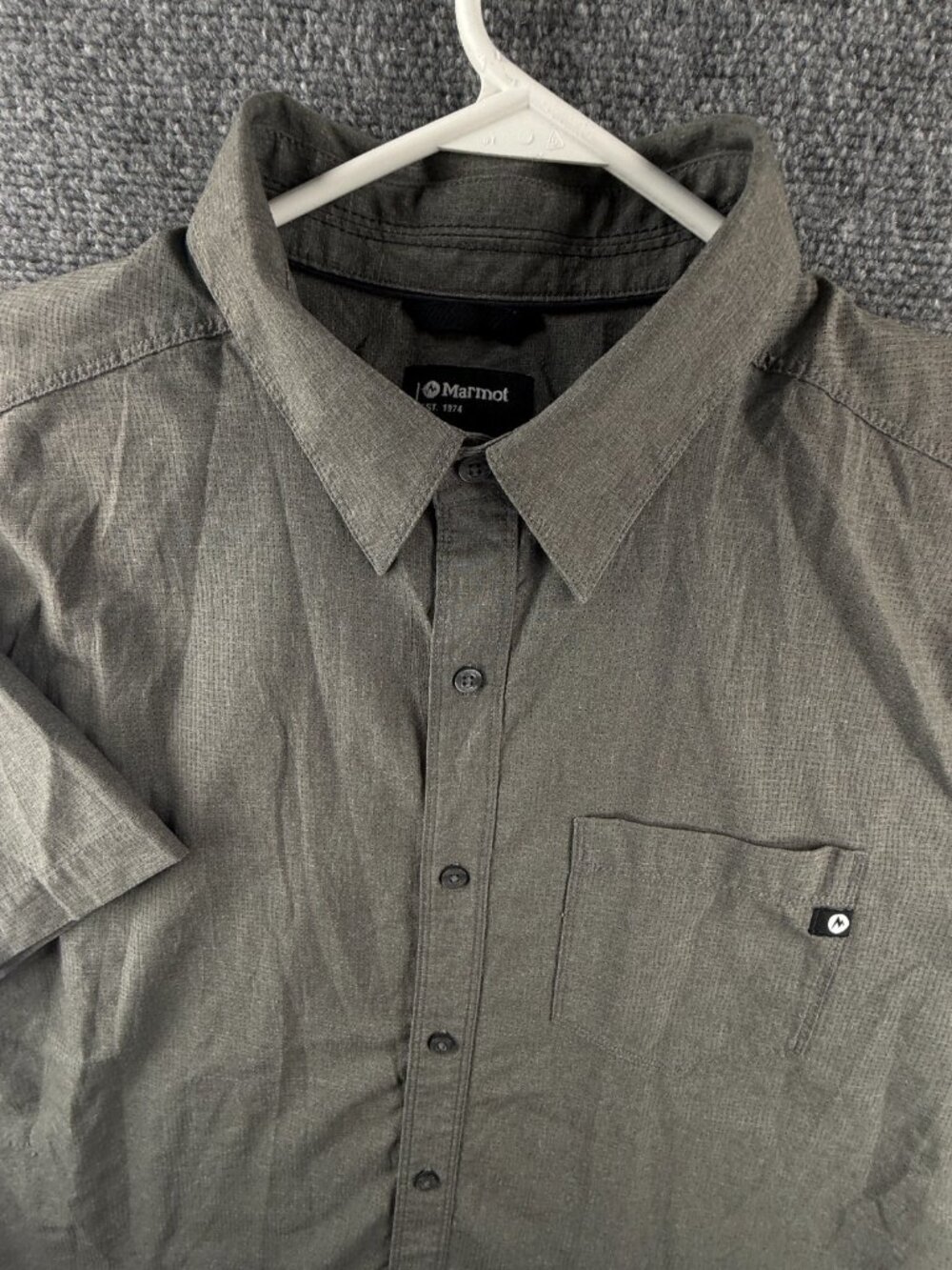 Marmot Button Up Shirt Men Outdoor Hiking Fishing Gray Solid Pocket XL Woven